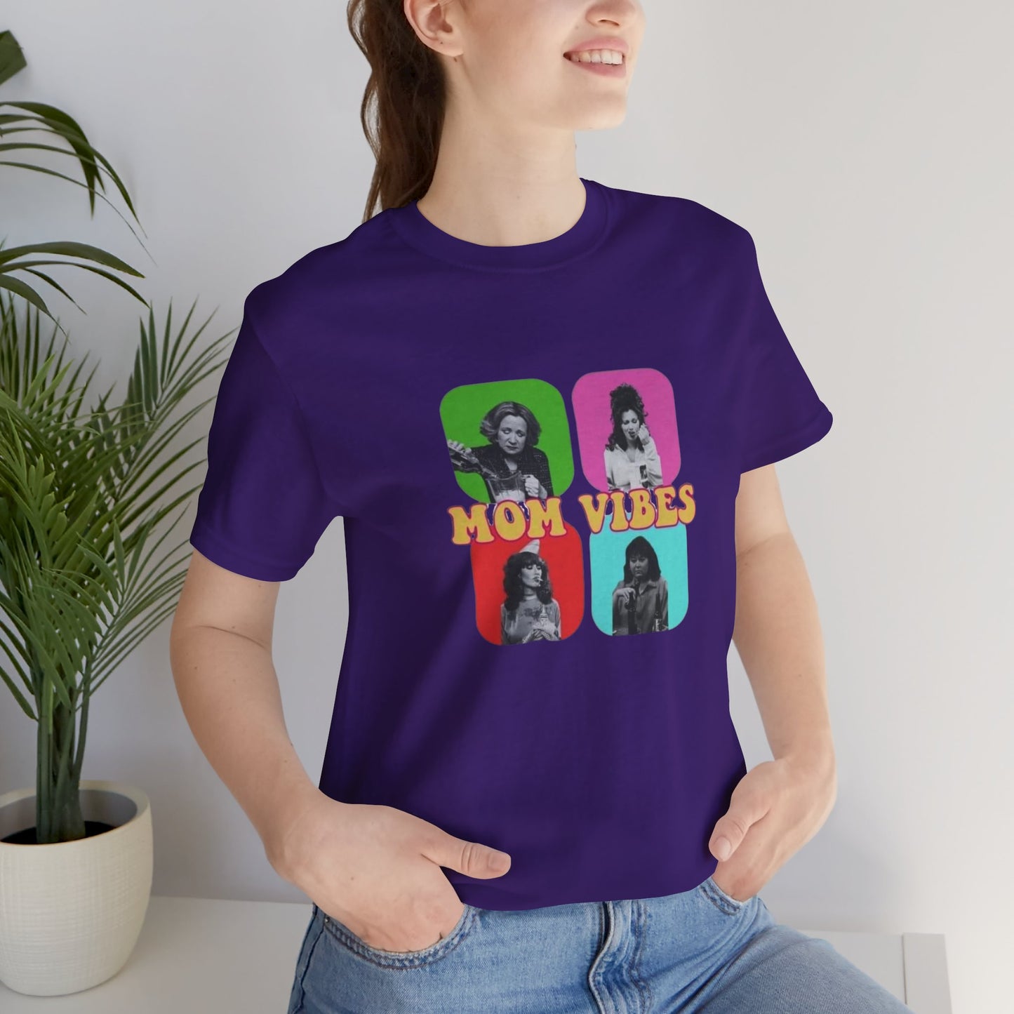 Mom Vibes 1 Jersey Short Sleeve Tee